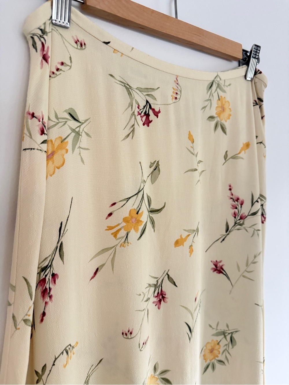 Rena Rowan Butter Yellow Maxi Skirt with Yellow&Red Floral Print VNT sise14 - Picture 2 of 8